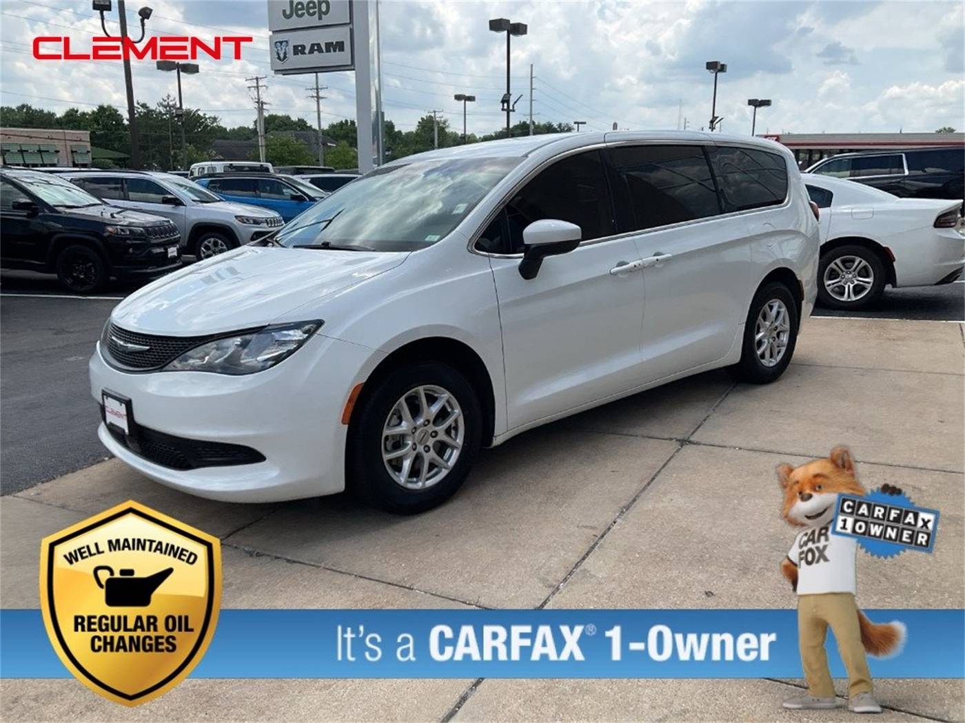 2023 Chrysler Voyager LX — Minivan — 119,296 mi — Florissant, MO
