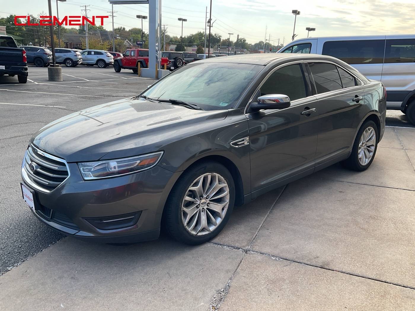 2019 Ford Taurus Limited — Sedan — 70,771 mi — Florissant, MO