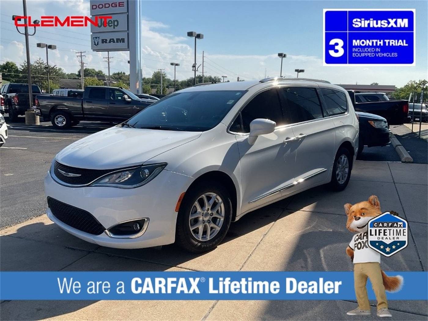 2020 Chrysler Pacifica Touring L — Minivan — 74,416 mi — Florissant, MO