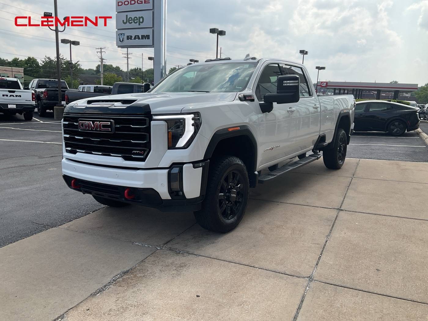 2024 GMC Sierra 2500HD AT4 — Pickup Truck — 35,246 mi — Florissant, MO