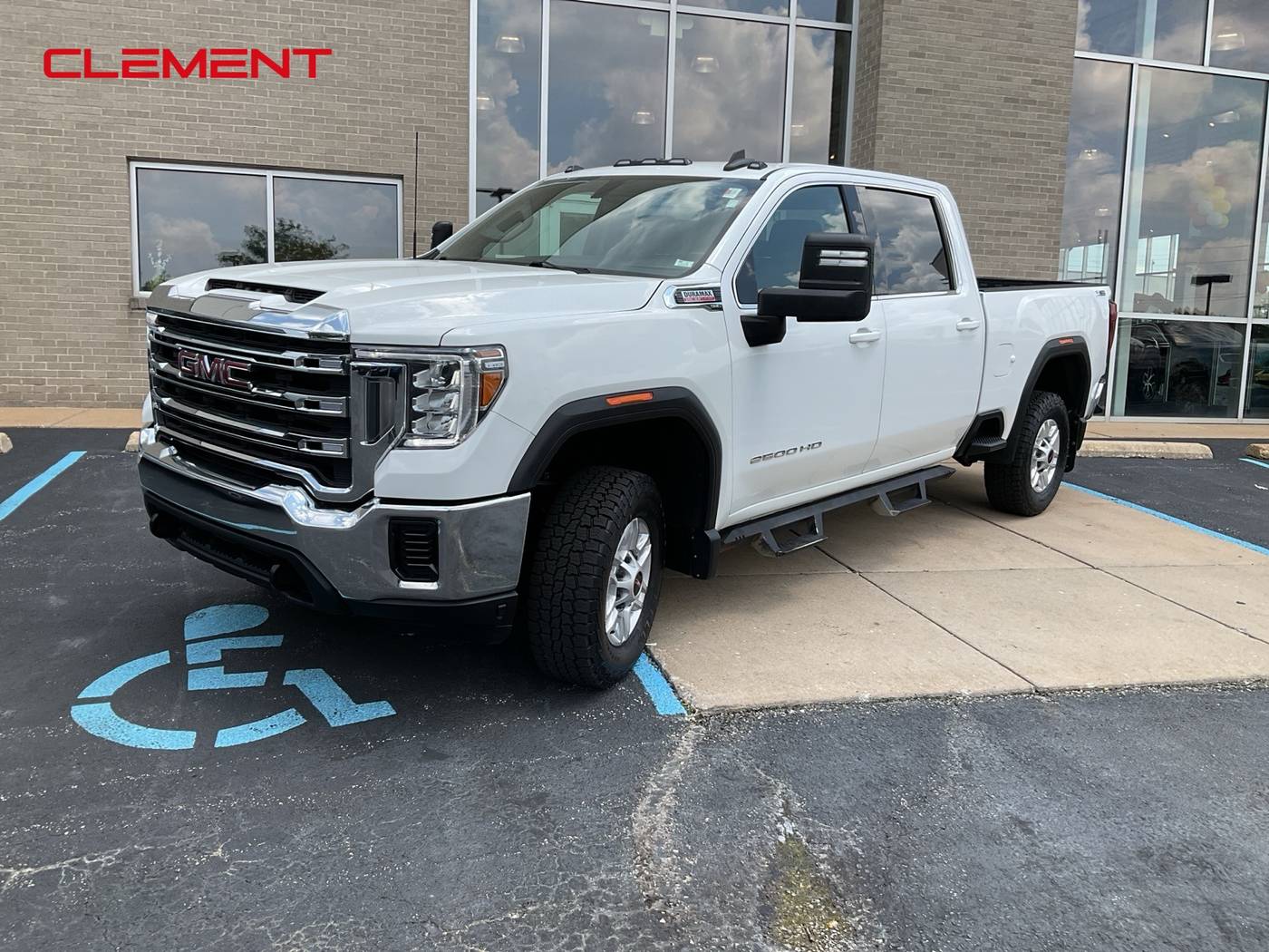 2023 GMC Sierra 2500HD SLE — Pickup Truck — 22,446 mi — Florissant, MO