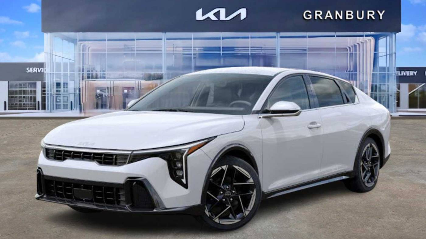 2025 Kia K4 GT-Line — Sedan — 7,265 mi — Granbury, TX