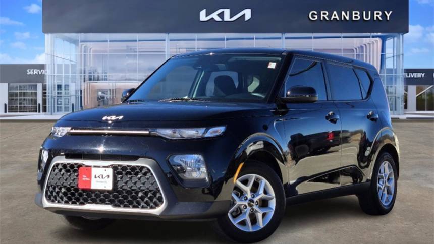 2022 Kia Soul LX — Hatchback — 15,116 mi — Granbury, TX