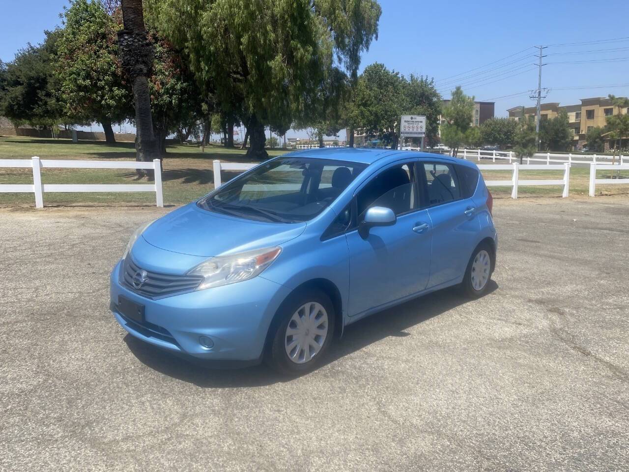 2014 Nissan Versa 1.6 S Plus — Hatchback — 101,465 mi — Somerton, AZ