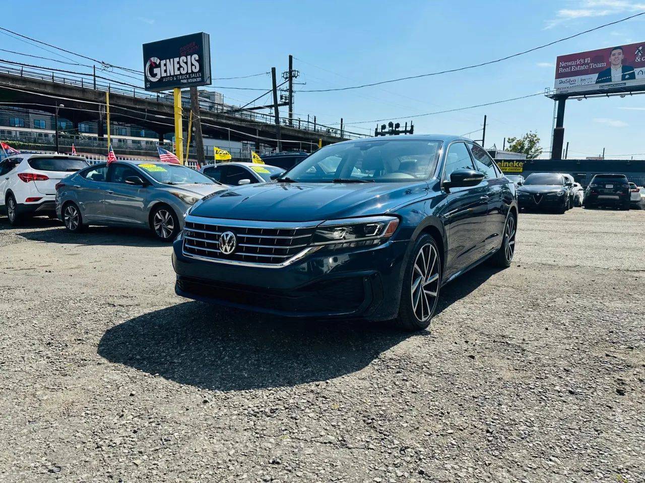 2020 Volkswagen Passat R-Line — Sedan — 79,420 mi — Newark, NJ