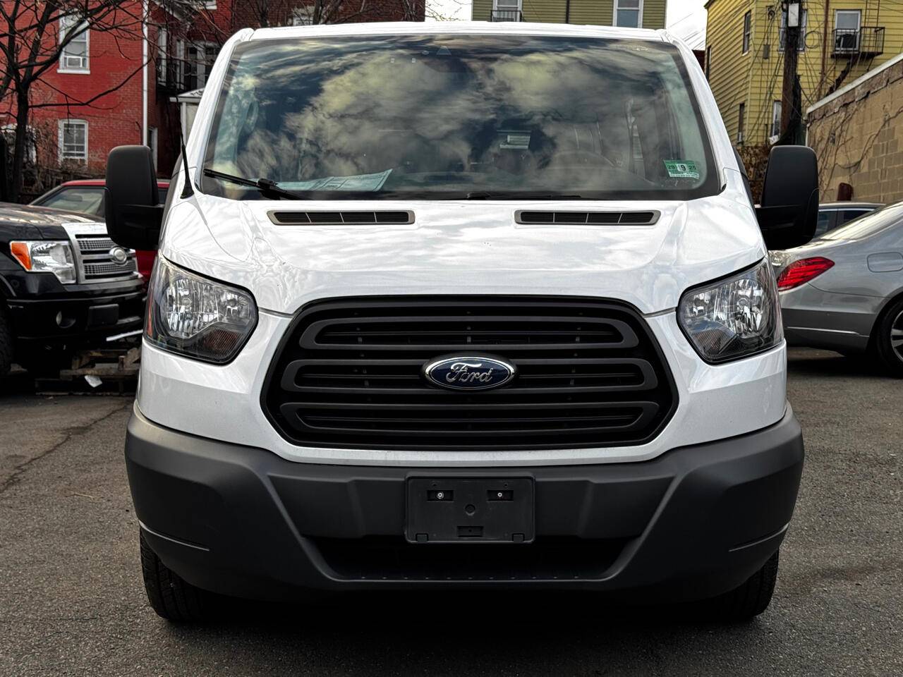2017 Ford Transit Passenger Wagon T-350 XLT — Passenger Van — 82,114 mi — Newark, NJ