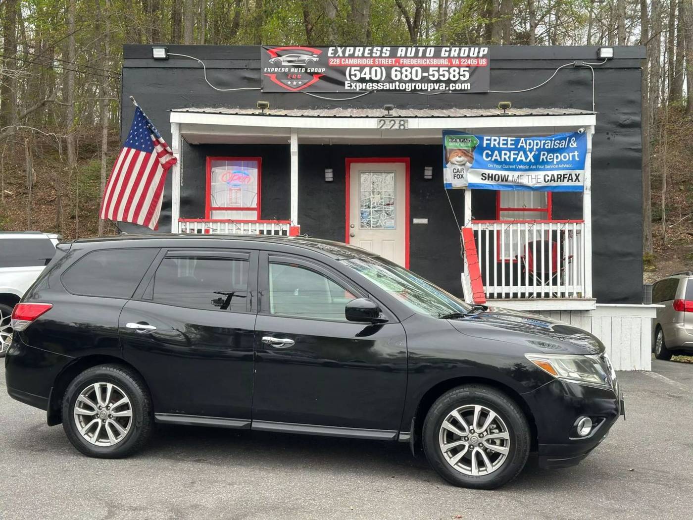 2014 Nissan Pathfinder S — SUV — 106,270 mi — Fredricksburg, VA