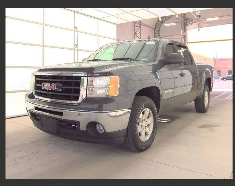 2011 GMC Sierra 1500 SLE — Pickup Truck — 131,802 mi — Fredricksburg, VA