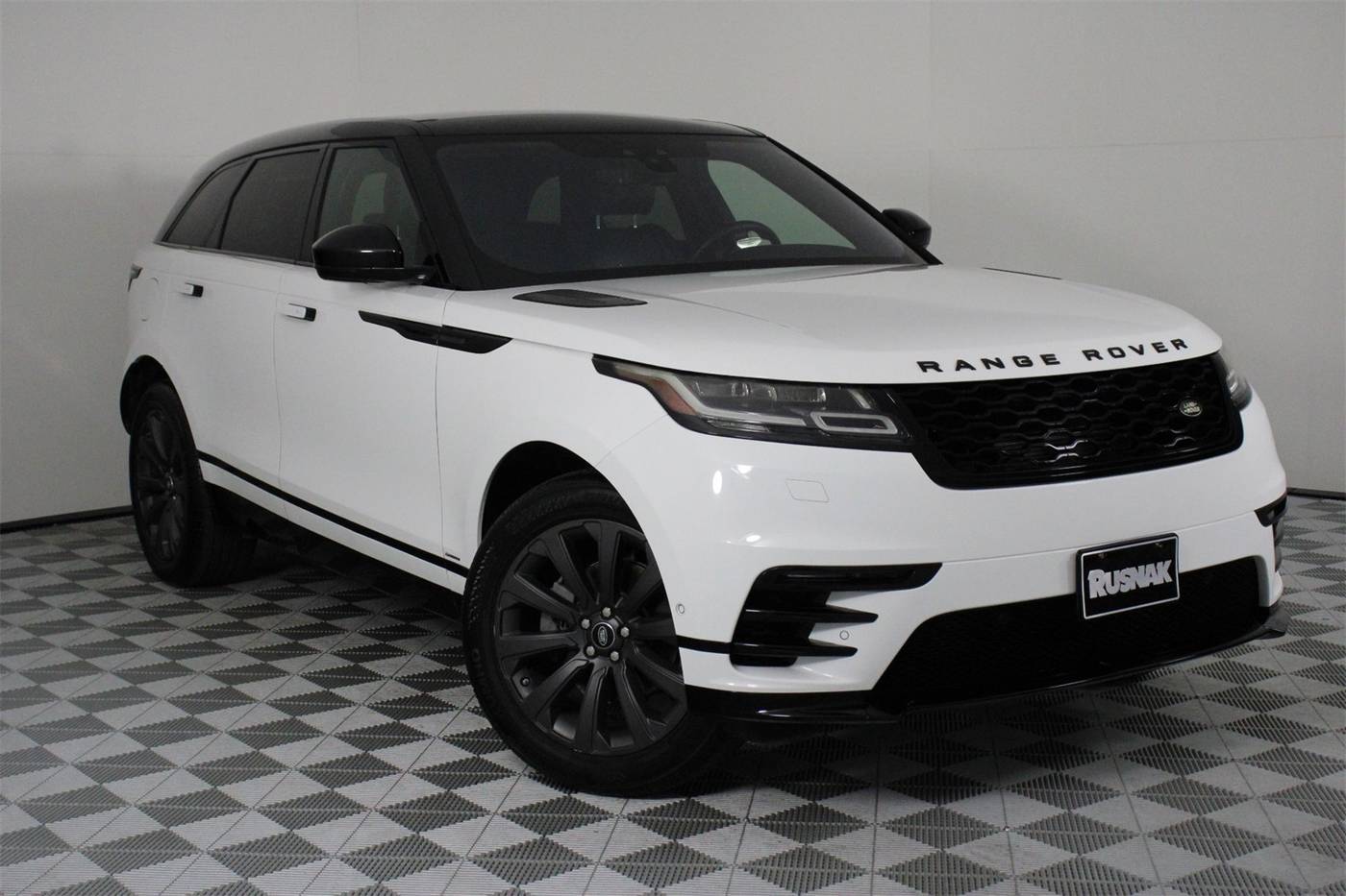 2018 Land Rover Range Rover Velar R-Dynamic SE — SUV — 75,459 mi — Pasadena, CA