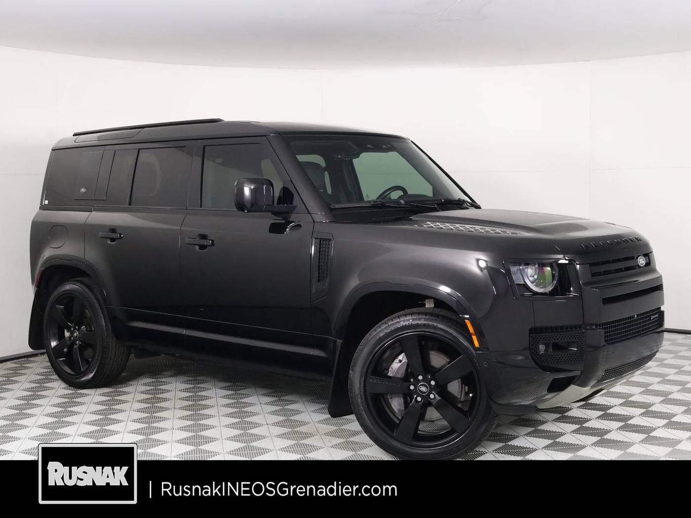 2022 Land Rover Defender X-Dynamic HSE
