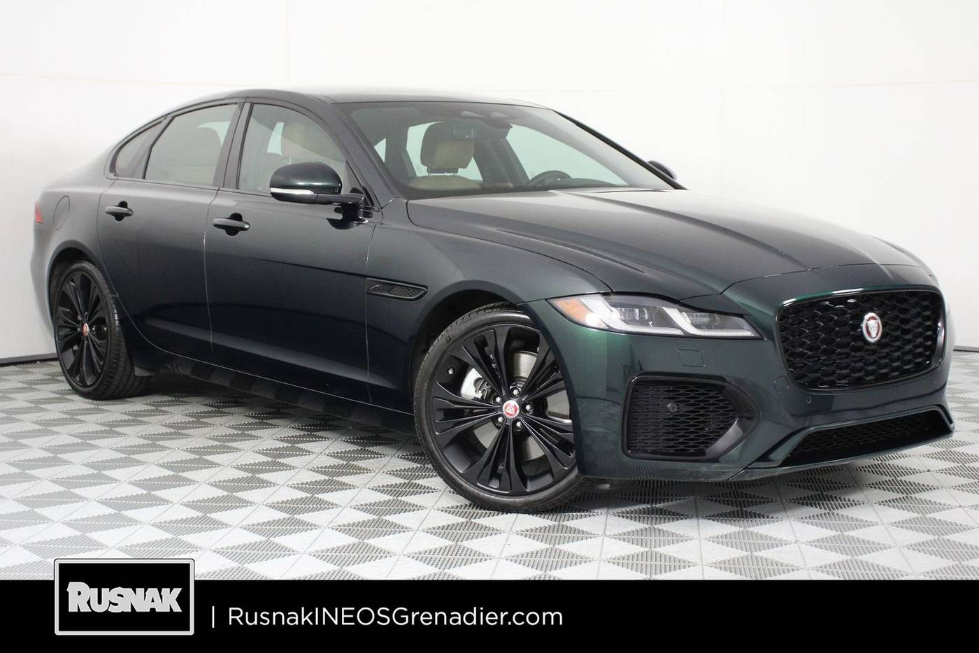 2023 Jaguar XF SE