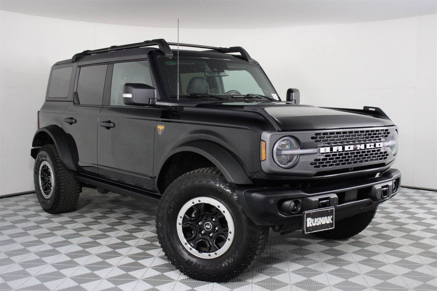 2023 Ford Bronco Badlands — SUV — 8,397 mi — Pasadena, CA