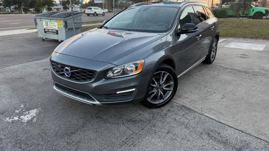 2017 Volvo V60 Cross Country T5 — Wagon — 97,844 mi — Orlando, FL