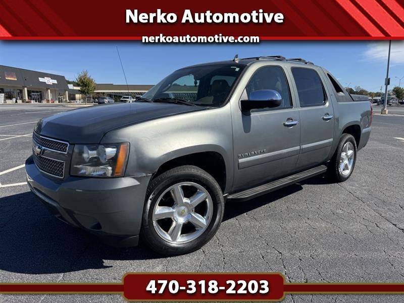 2011 Chevrolet Avalanche LTZ — Pickup Truck — 156,580 mi — Lawrenceville, GA