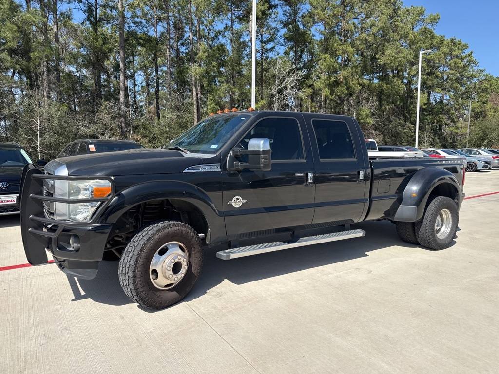 2013 Ford Super Duty F-350 Platinum — Pickup Truck — 109,978 mi — Kingwood, TX
