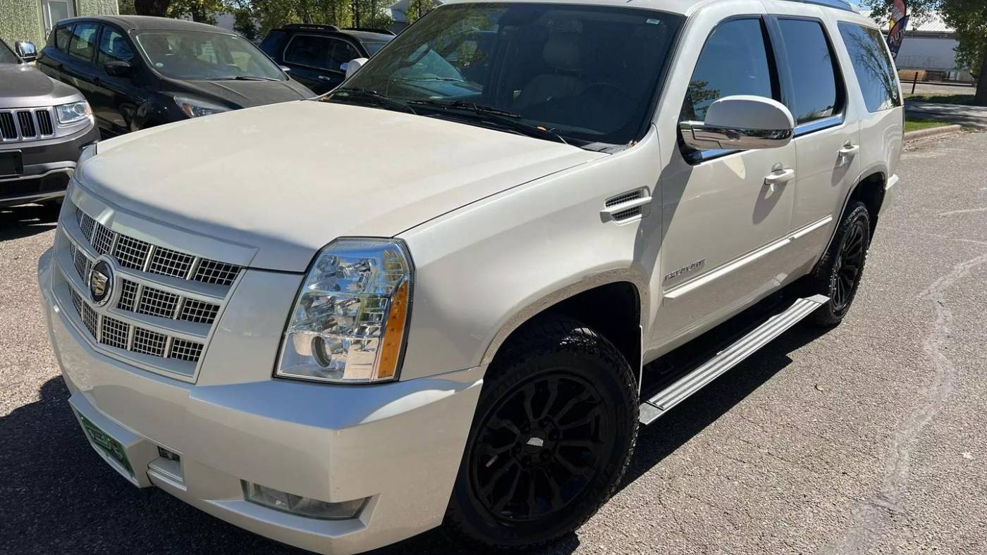 2012 Cadillac Escalade Premium — SUV — 131,803 mi — Forest Lake, MN