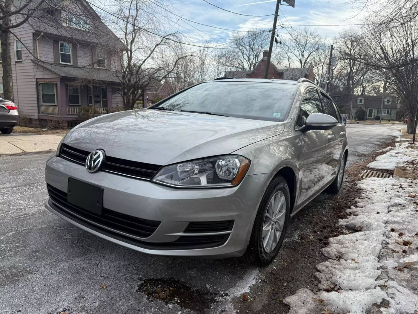 2017 Volkswagen Golf S — Wagon — 154,125 mi — Husbrouck Heights, NJ