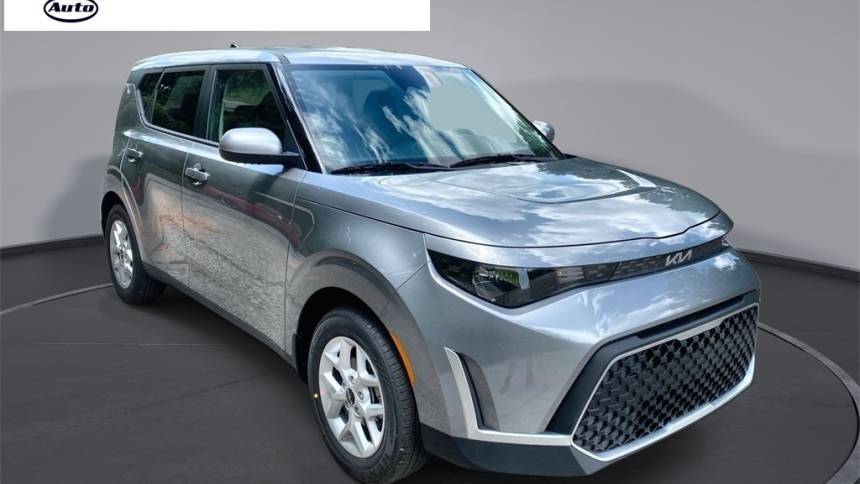 2025 Kia Soul LX — Hatchback — 5,888 mi — Athens, GA