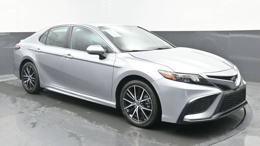 2024 Toyota Camry SE — Sedan — 23,236 mi — Memphis, TN