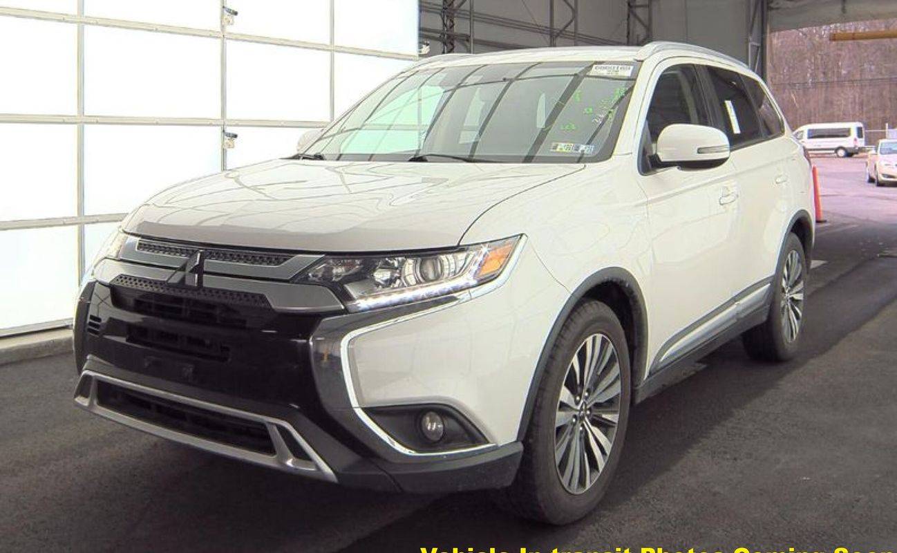 2020 Mitsubishi Outlander SEL — SUV — 36,788 mi — Philadelphia, PA