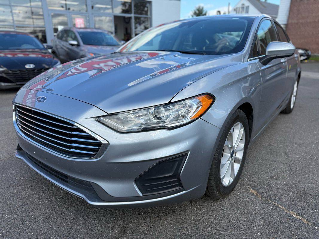 2020 Ford Fusion SE — Sedan — 88,609 mi — Philadelphia, PA