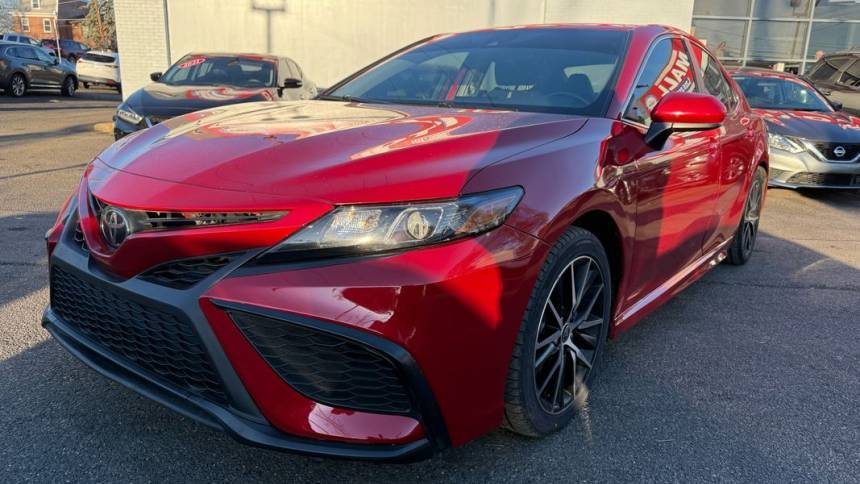 2021 Toyota Camry SE — Sedan — 81,127 mi — Philadelphia, PA