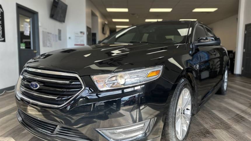 2017 Ford Taurus SEL — Sedan — 82,615 mi — Philadelphia, PA