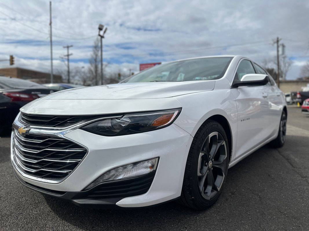 2022 Chevrolet Malibu LT — Sedan — 87,950 mi — Philadelphia, PA