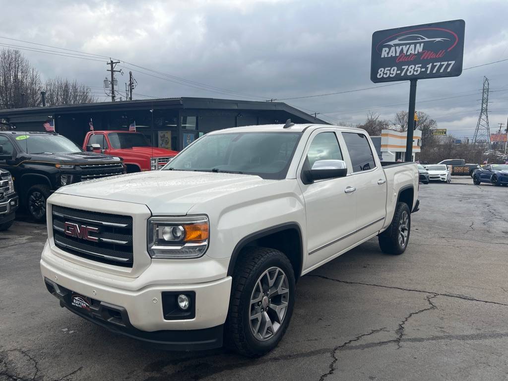 2015 GMC Sierra 1500 SLT — Pickup Truck — 111,478 mi — Lexington, KY