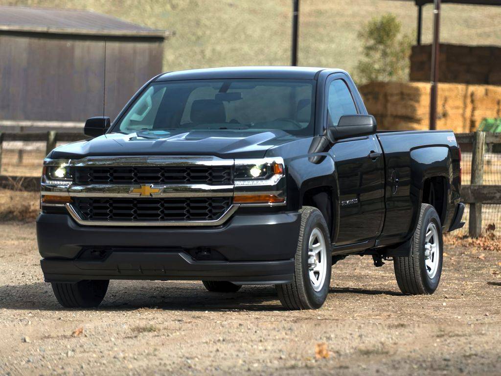 2018 Chevrolet Silverado 1500 LT — Pickup Truck — 100,115 mi — Watertown, NY