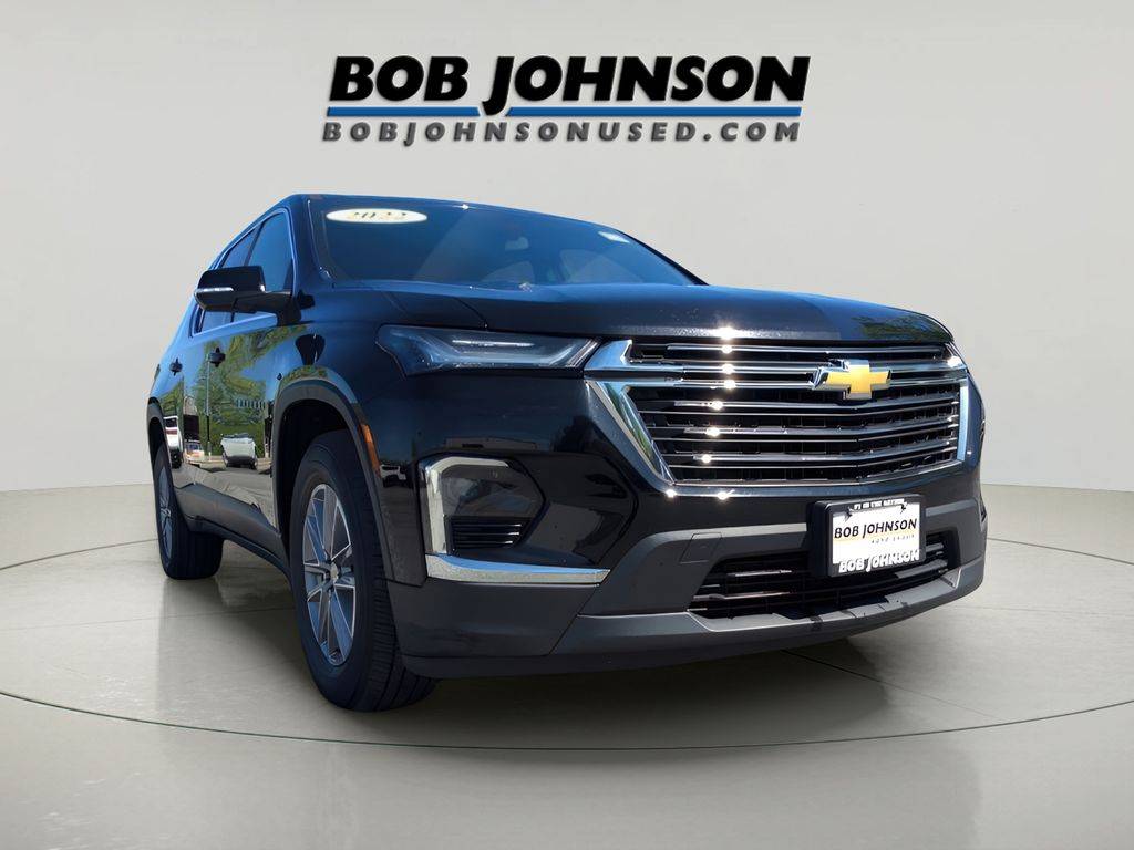 2022 Chevrolet Traverse LT Cloth — SUV — 22,050 mi — Watertown, NY