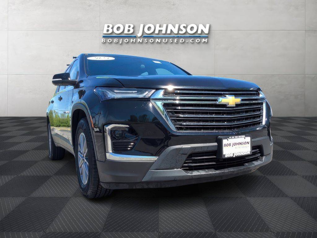 2023 Chevrolet Traverse LT Cloth — SUV — 37,854 mi — Watertown, NY