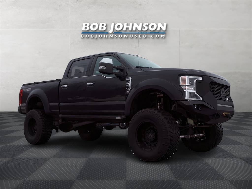 2022 Ford Super Duty F-350 Platinum — Pickup Truck — 9,310 mi — Watertown, NY