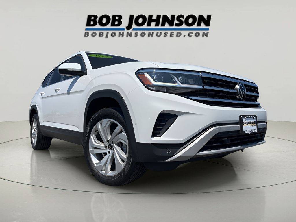 2022 Volkswagen Atlas SE with Technology — SUV — 21,745 mi — Watertown, NY