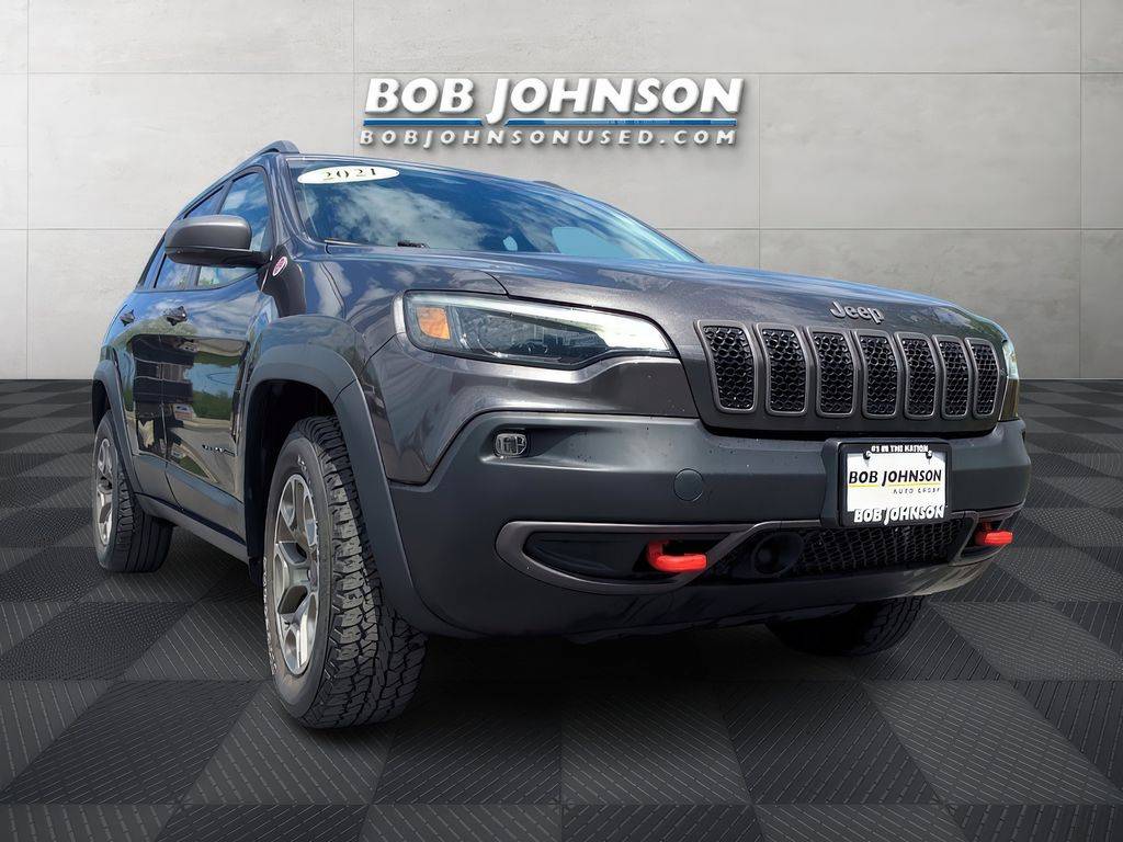 2021 Jeep Cherokee Trailhawk — SUV — 29,083 mi — Watertown, NY