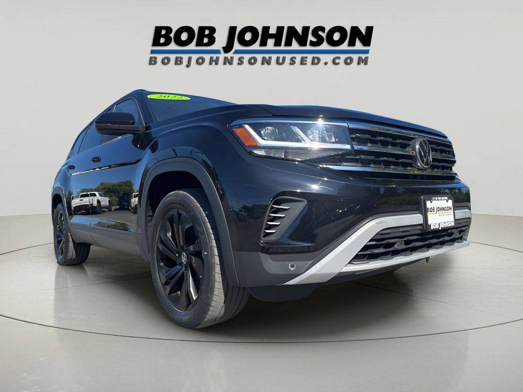 2022 Volkswagen Atlas SE with Technology — SUV — 24,063 mi — Watertown, NY