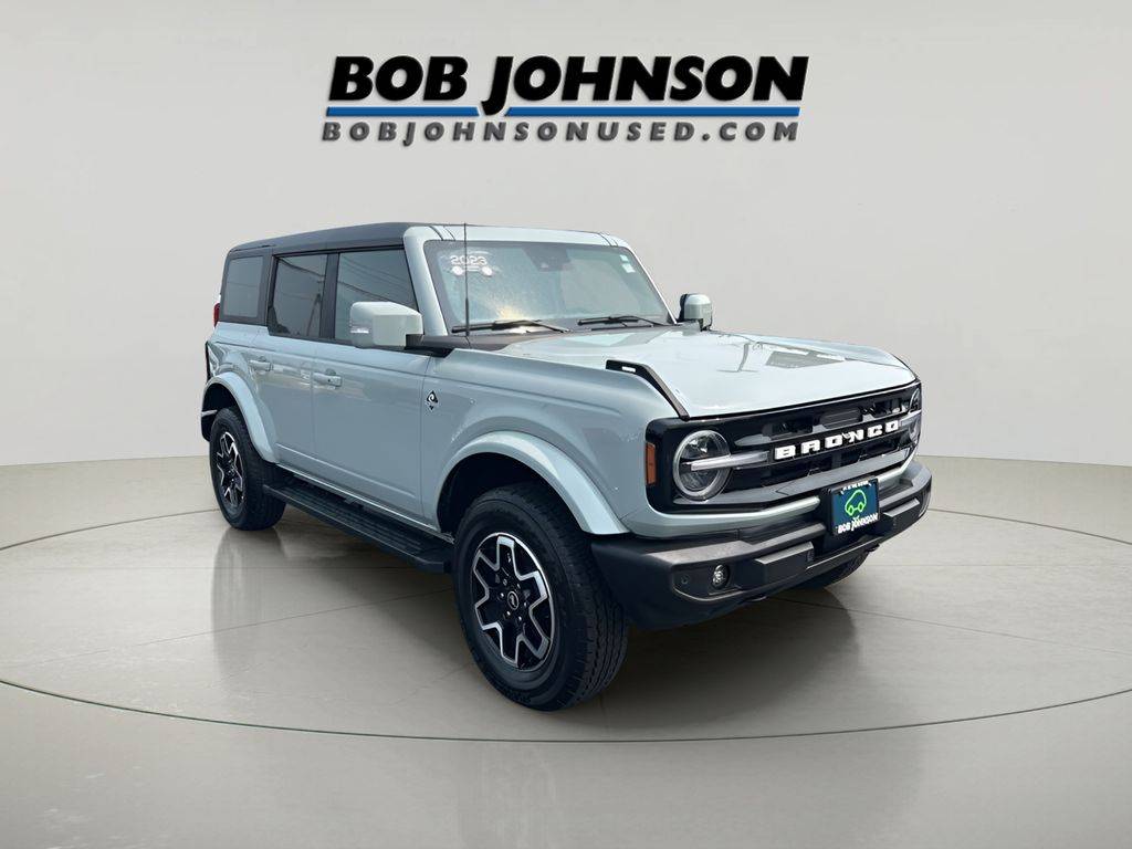 2023 Ford Bronco Outer Banks — SUV — 19,068 mi — Watertown, NY