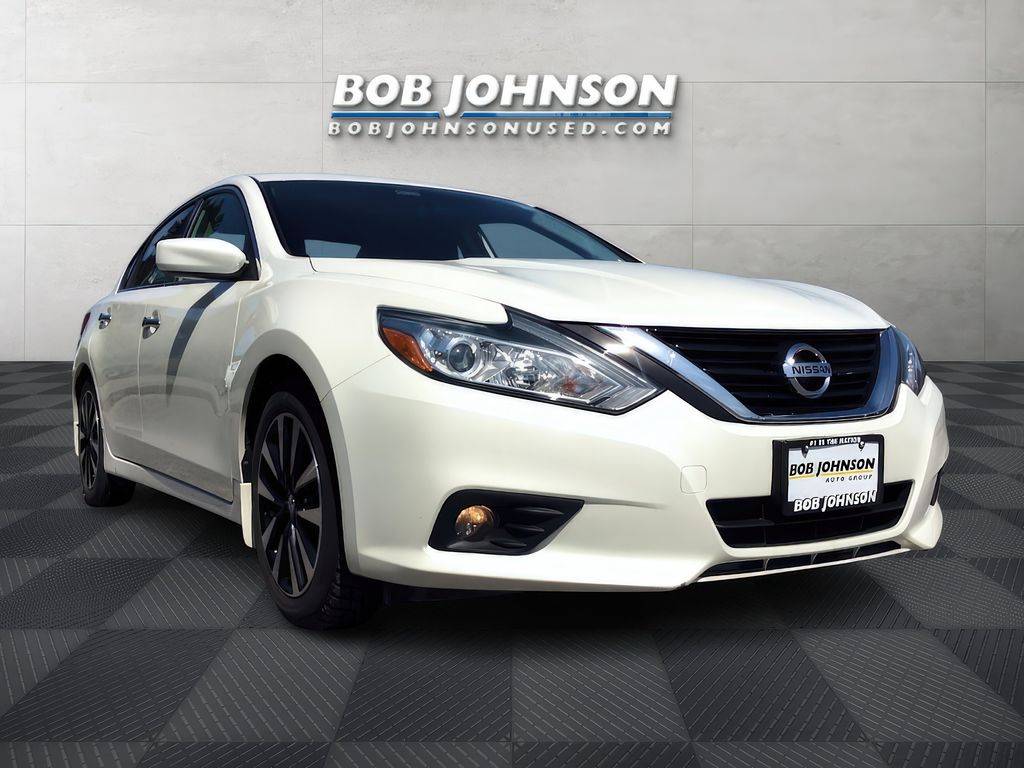 2017 Nissan Altima 2.5 SV — Sedan — 72,448 mi — Watertown, NY
