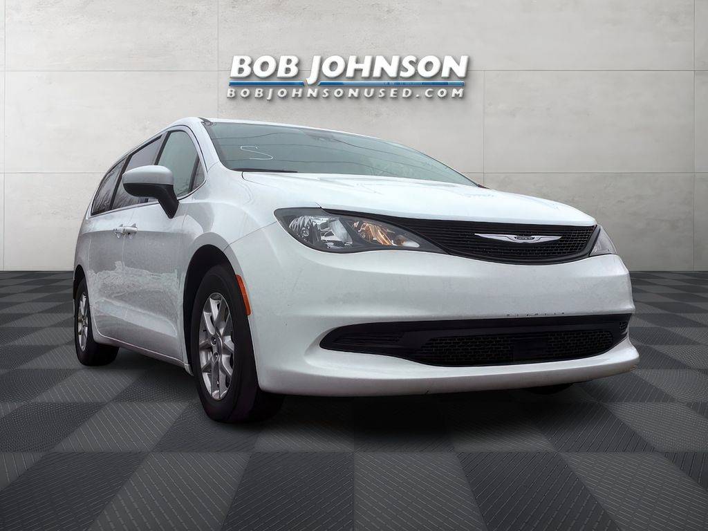 2023 Chrysler Voyager LX — Minivan — 55,197 mi — Watertown, NY