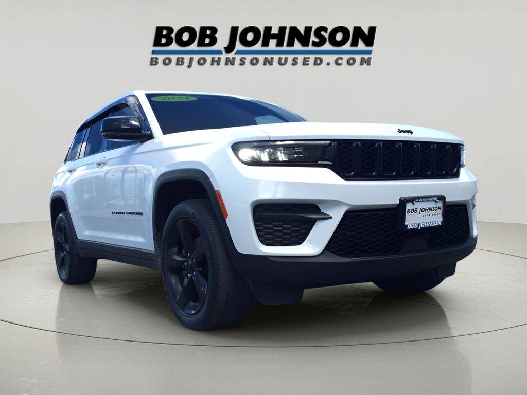 2023 Jeep Grand Cherokee Altitude — SUV — 48,969 mi — Watertown, NY