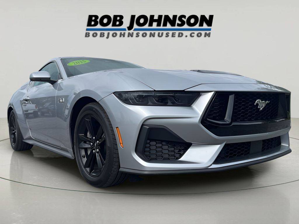 2025 Ford Mustang GT — Coupe — 4,107 mi — Watertown, NY