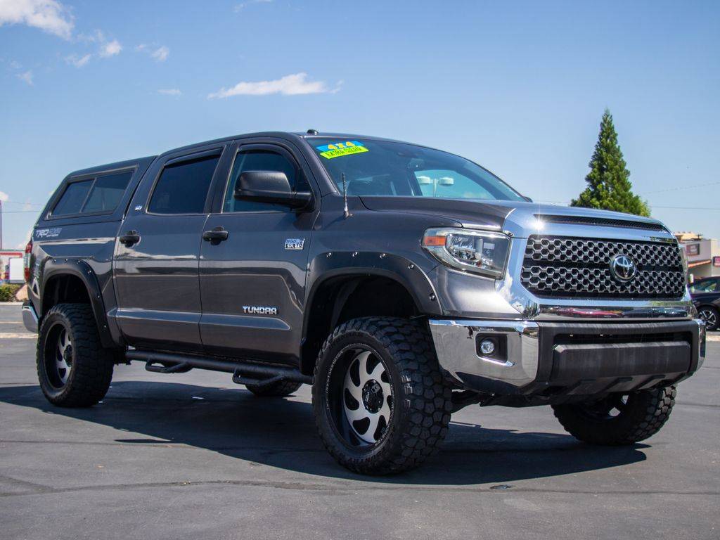 2018 Toyota Tundra SR5