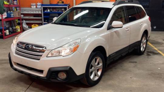 2013 Subaru Outback 2.5i Premium — SUV — 116,389 mi — south holland, IL