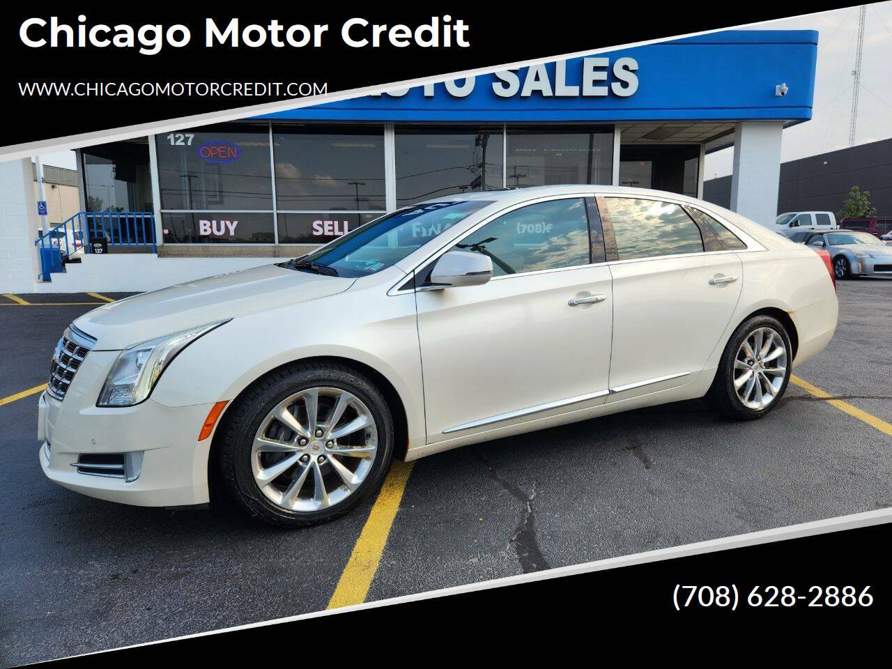 2013 Cadillac XTS Premium — Sedan — 127,810 mi — south holland, IL