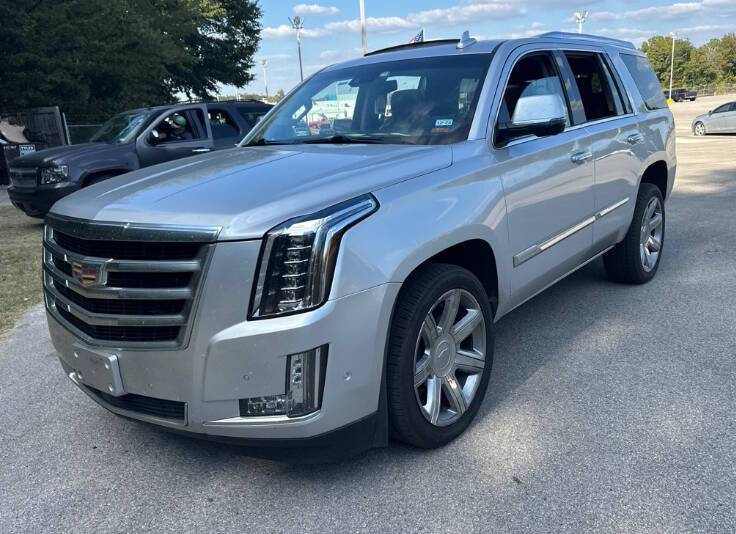 2019 Cadillac Escalade Premium Luxury — SUV — 173,597 mi — south holland, IL