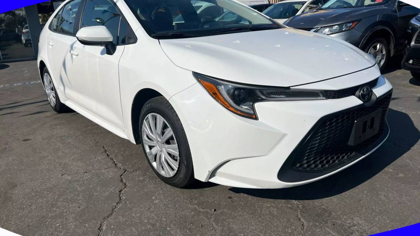 2021 Toyota Corolla LE — Sedan — 62,000 mi — Lynwood, CA
