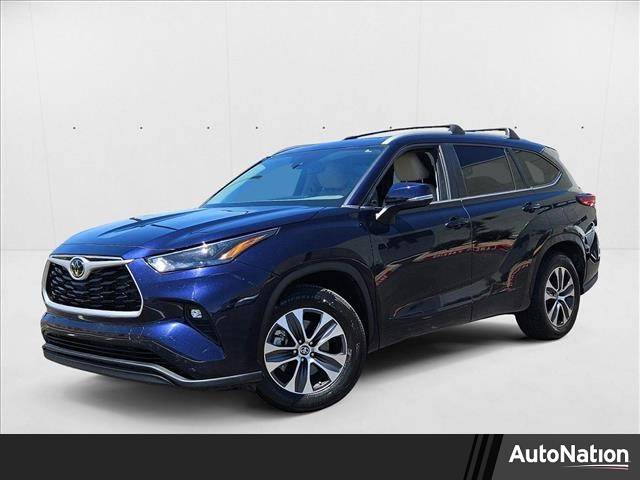 2023 Toyota Highlander XLE — SUV — 15,356 mi — Chandler, AZ