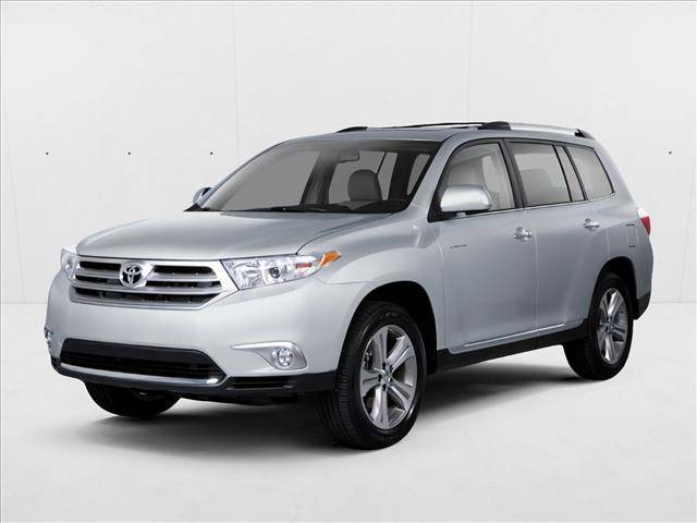 2013 Toyota Highlander Plus V6 — SUV — 118,216 mi — Chandler, AZ
