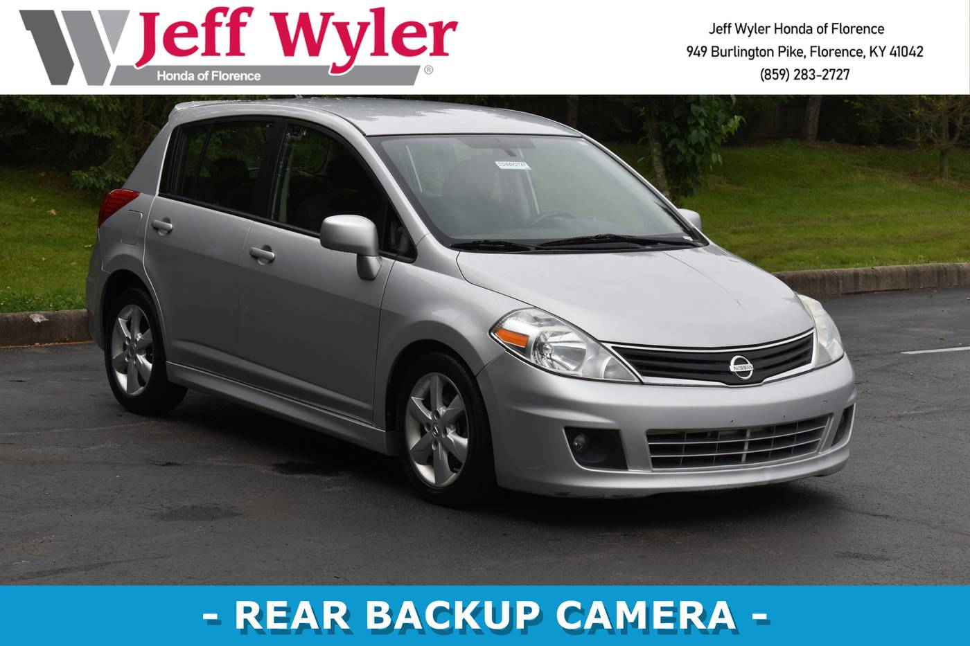 2010 Nissan Versa 1.8 SL — Hatchback — 82,300 mi — Florence, KY