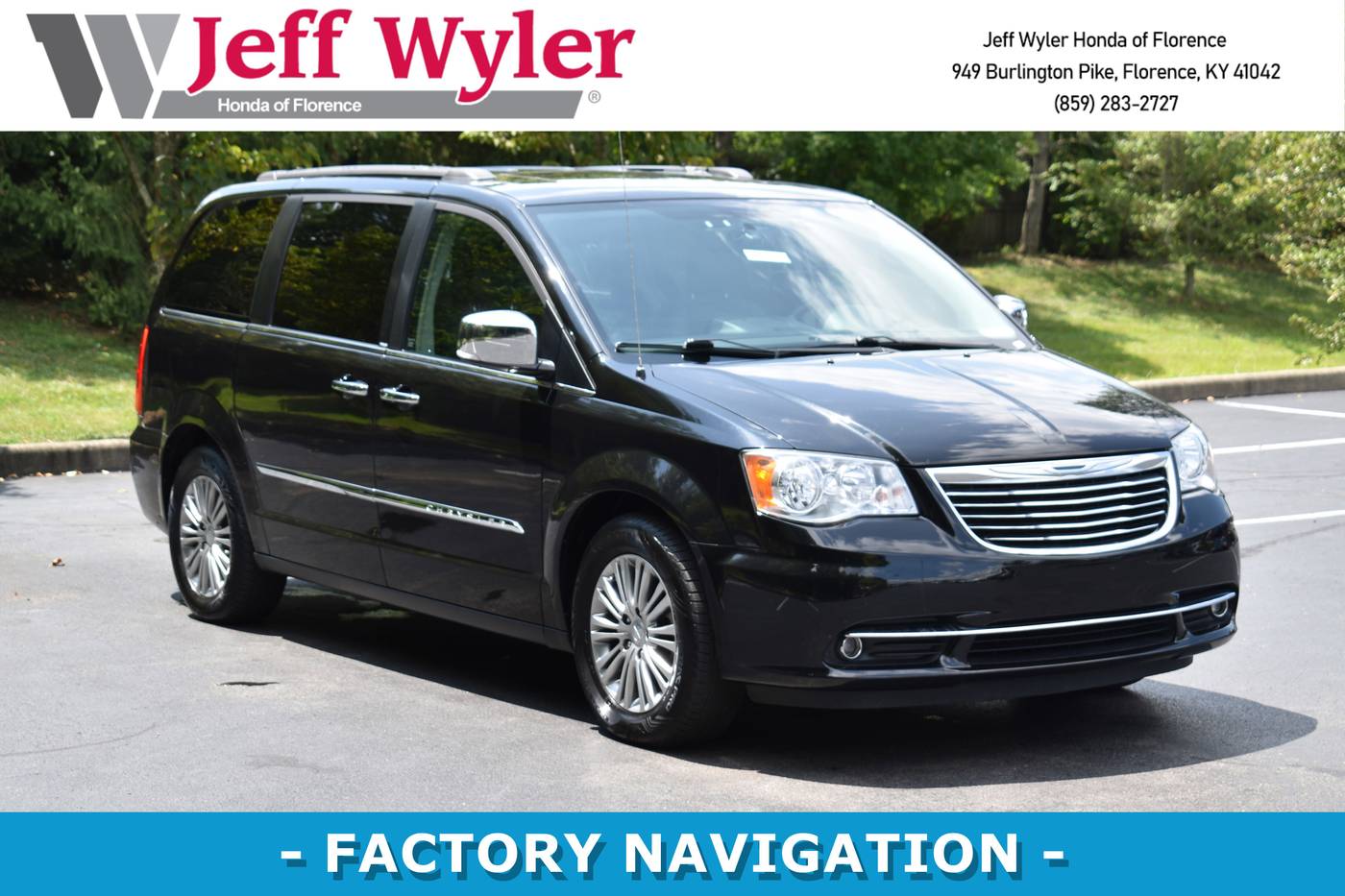 2014 Chrysler Town & Country Touring-L — Minivan — 122,476 mi — Florence, KY